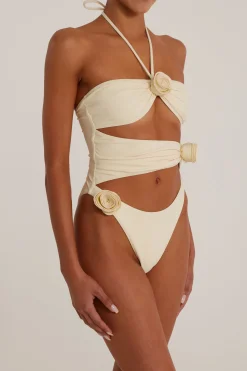 Rosette Cut Out One Piece
